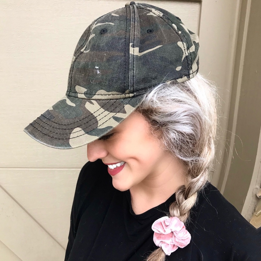 CAMO BASEBALL CAP